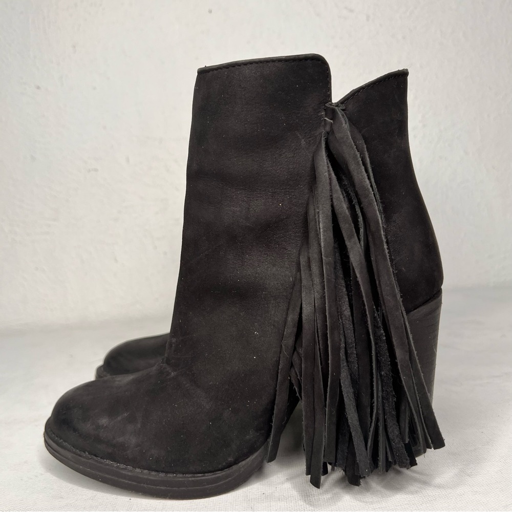 Steve Madden Woodstock black fringe ankle boots